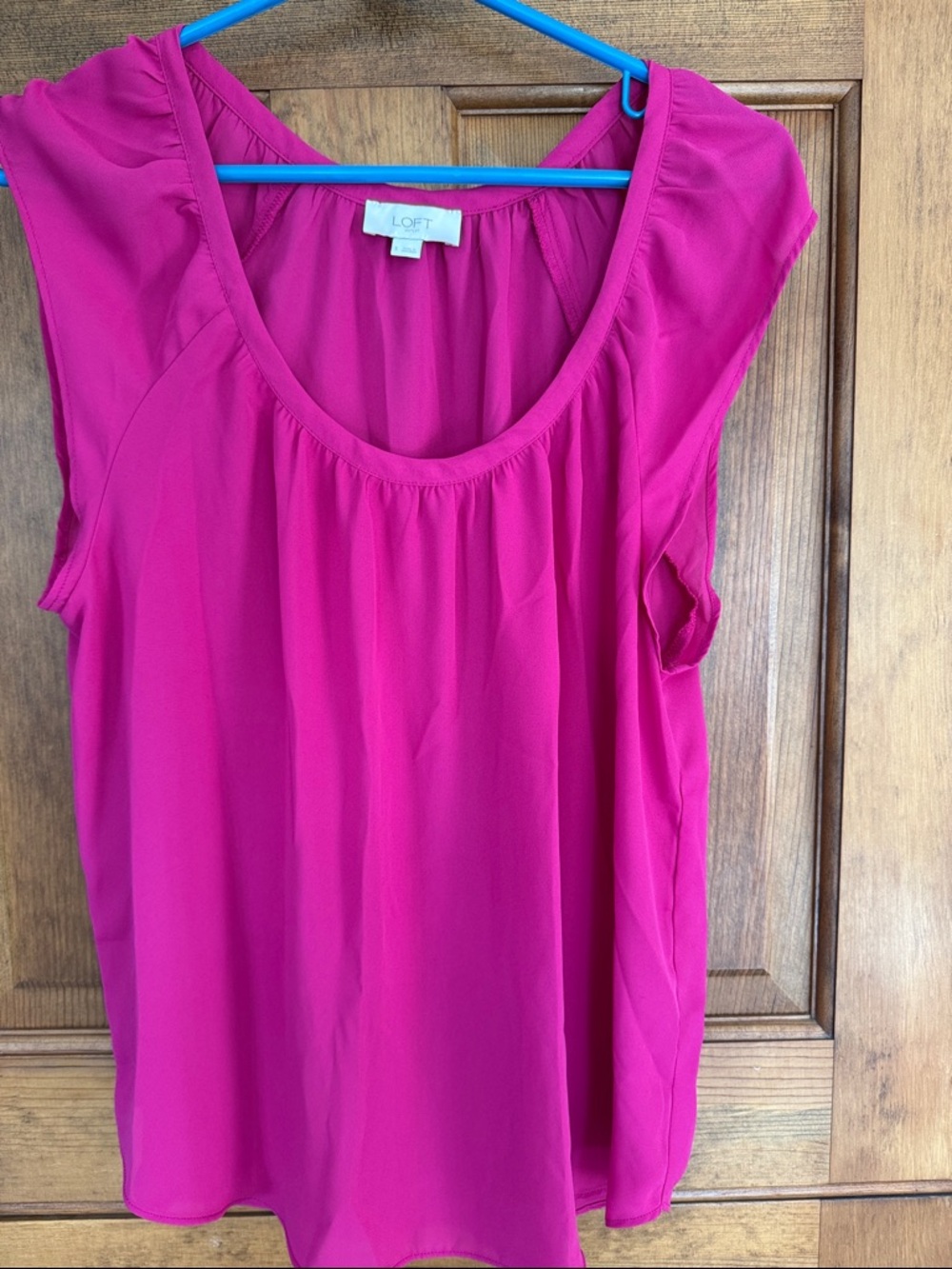 LOFT Fuchsia Scoop Neck Cap Sleeve Blouse